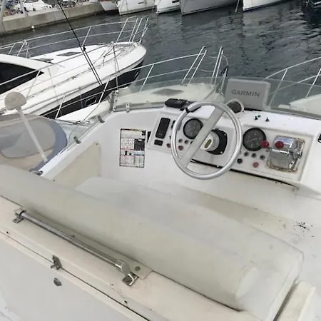 Place Au Soleil Bateau-hôtel Cannes